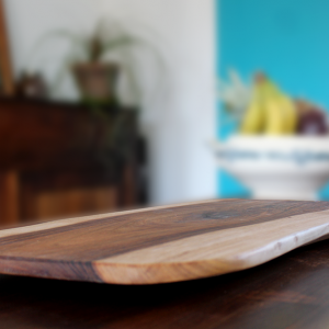 Planche de présentation en Noyer